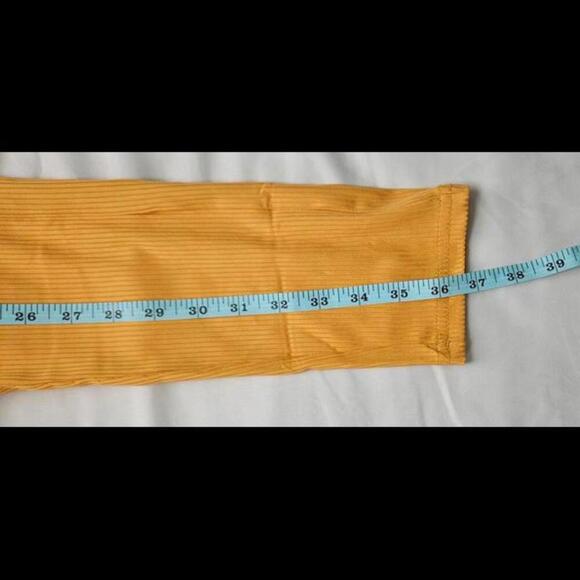 Jvini Sport High-Waisted Yellow Yoga Leggings with Pockets NWT Size Medium - Picture 4 of 5